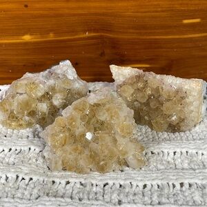 Heat treated citrine clusters